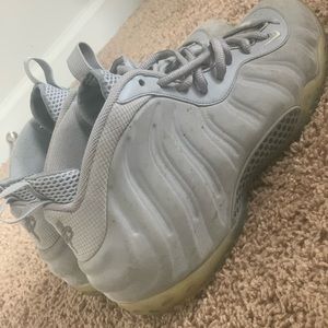 2015 Nike air Foamposite one (Wolf grey) size 11.5